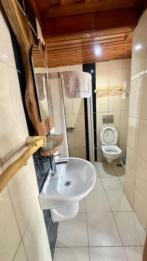 Otel Wood House Antalya
